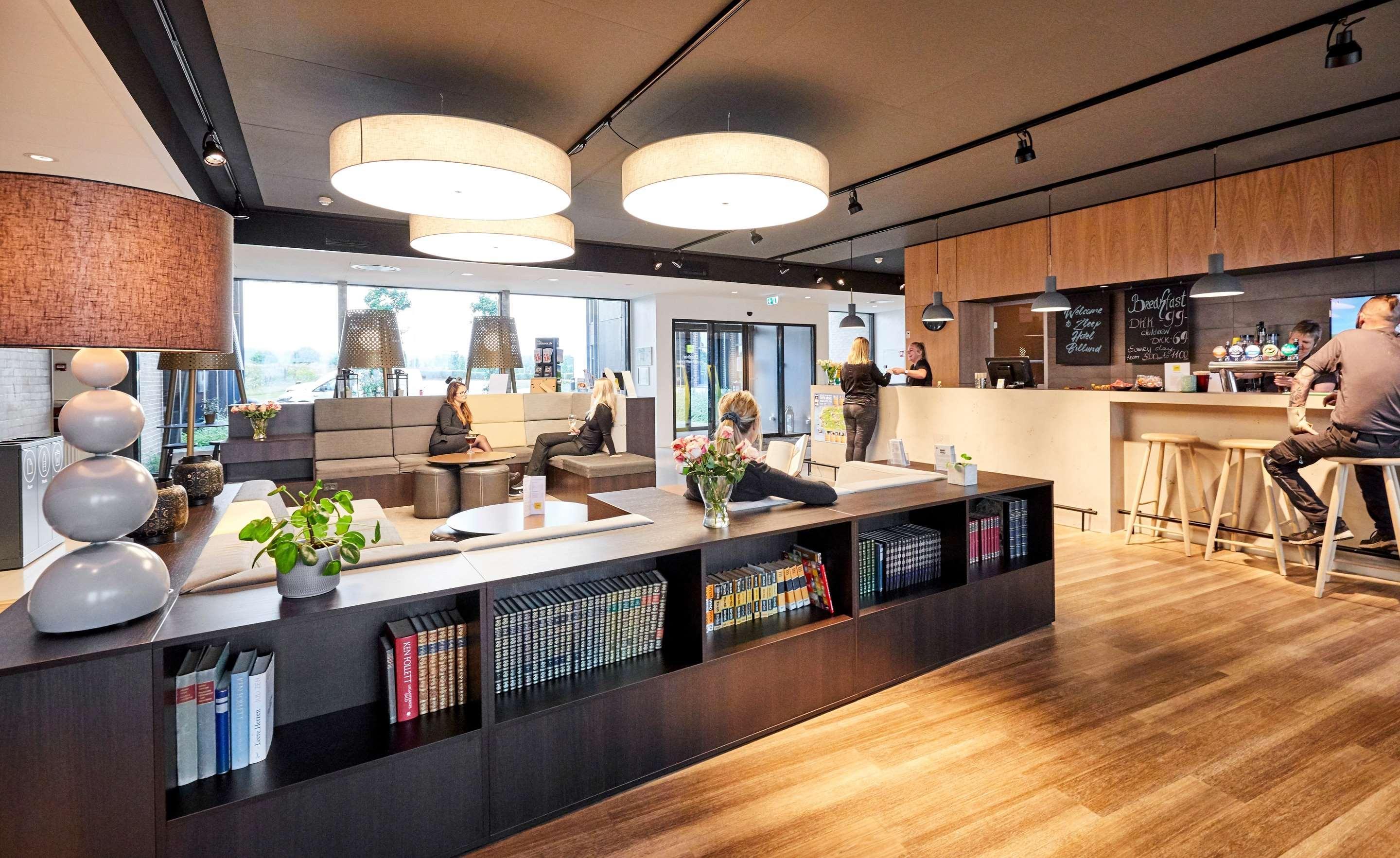 Airport Hotel, Hotel 3*